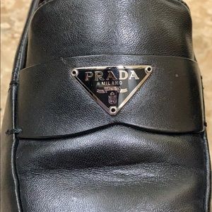 💯Authentic Prada shoes. Soft & comfortable